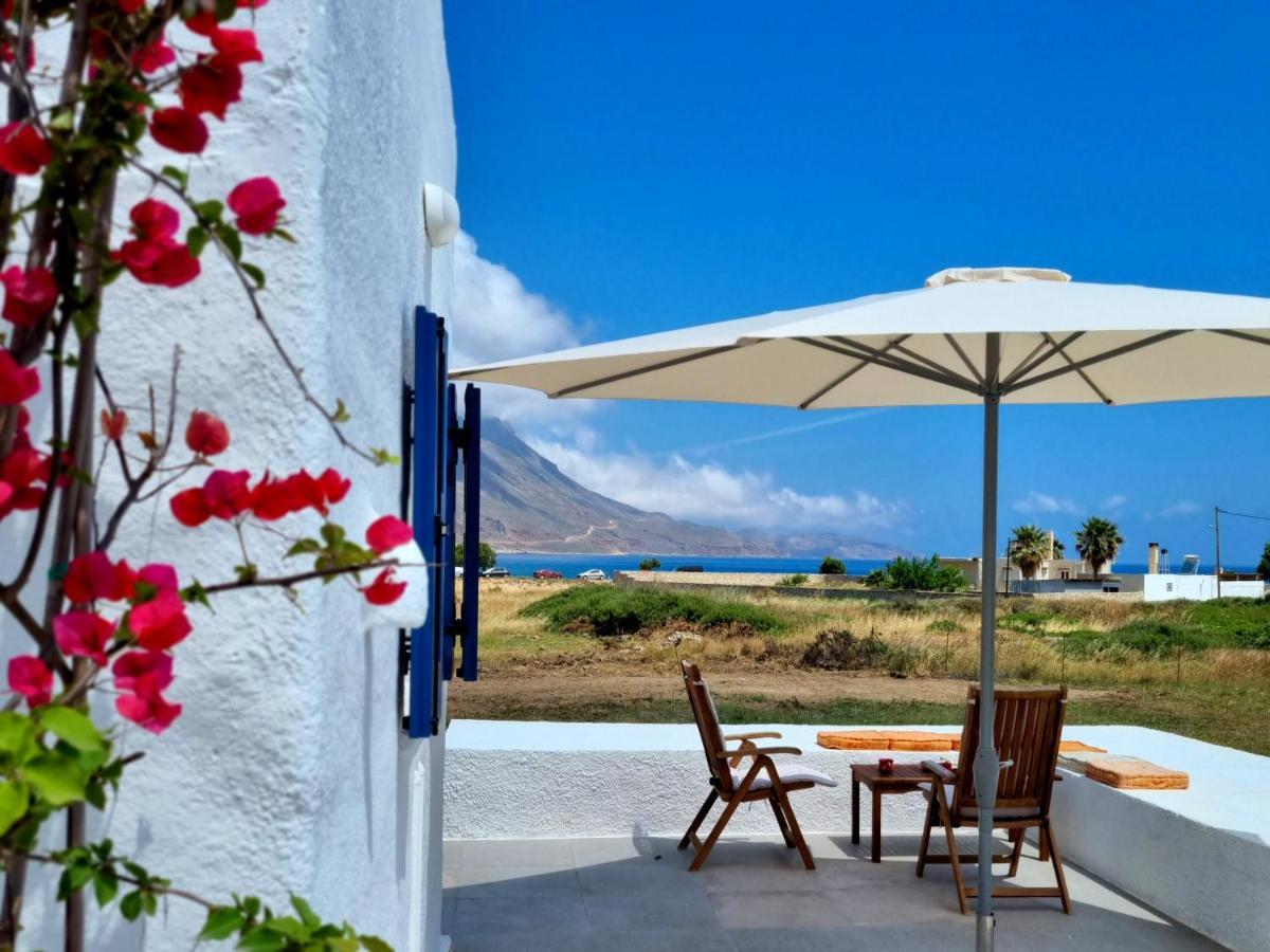 All Season Lovely Seafront Cottage Kissamos Exterior photo