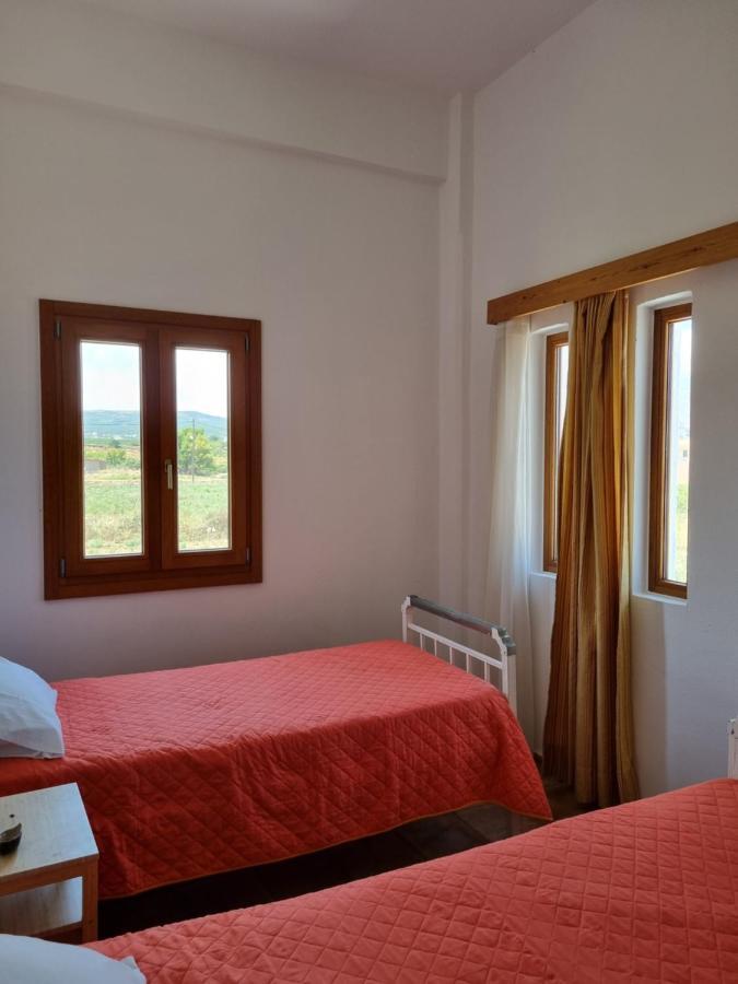 All Season Lovely Seafront Cottage Kissamos Exterior photo
